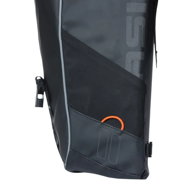 Basil Miles double bike bag 34L