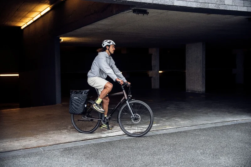 Ortlieb Vario PS High Vis QL2.1 bicycle bag / backpack
