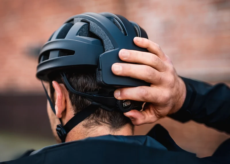 FEND folding bicycle helmet