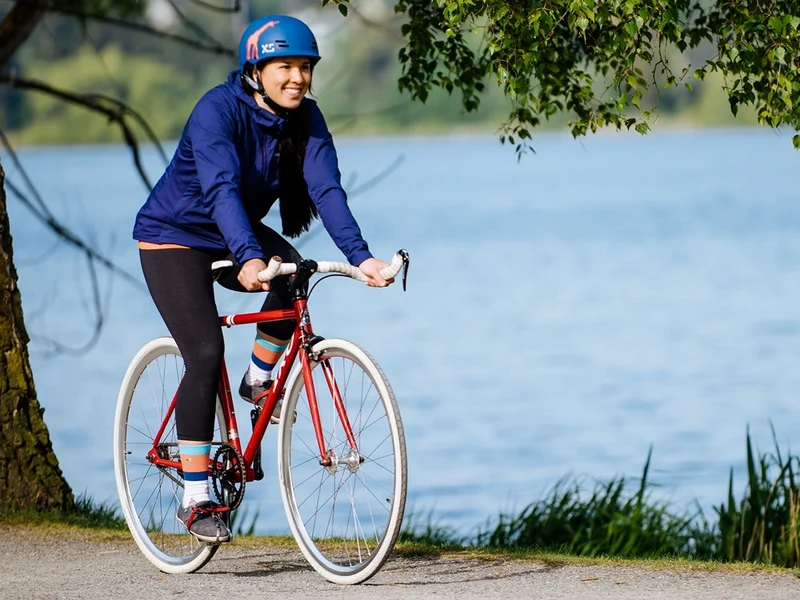 XS Unified Skyline bicycle helmet