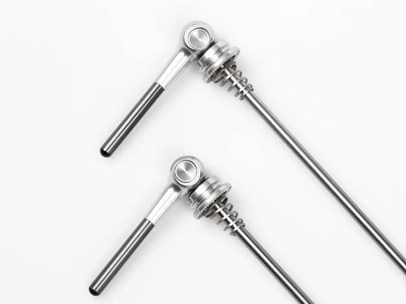 Via titanium quick coupler