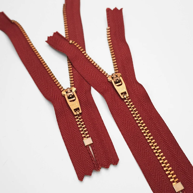 YKK | Fermeture semi-automatique | Fermeture Éclair à Bout Fermé | Métal | #5 | 5 3/4'' - 14,5 cm