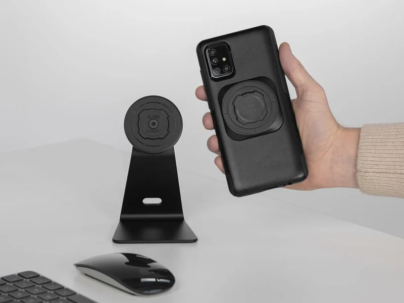 Universal Quad Lock MAG Adapter
