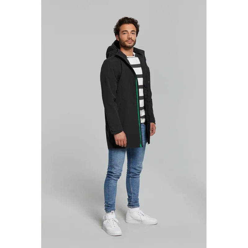 Basil Mosse men's rain parka
