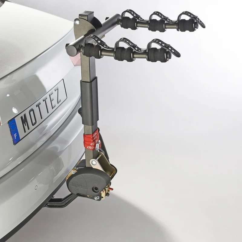 Mottez hitch bike rack for 3 bikes