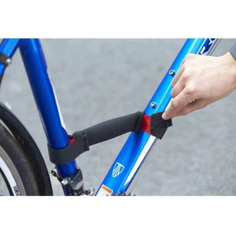 Mottez bicycle carrying handle