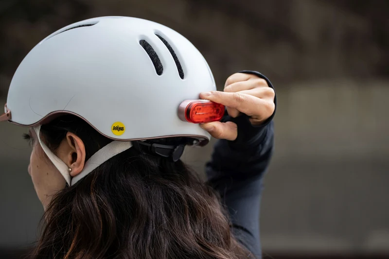 Thousand Chapter MIPS urban bike helmet