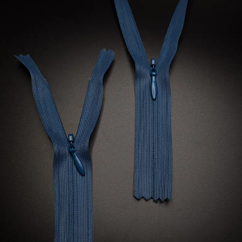 Fermeture éclair invisible à bout fermé | 9" / 23 cm