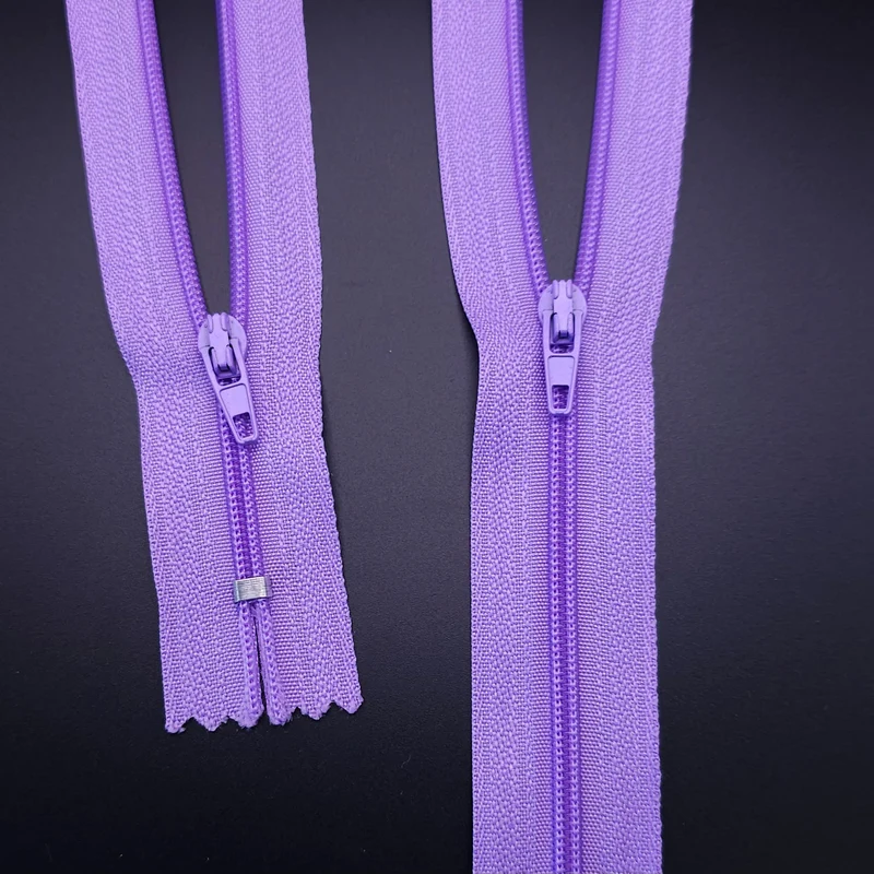 Fermeture Éclair Spirale à Bout Fermé #3 | 18" / 46 cm
