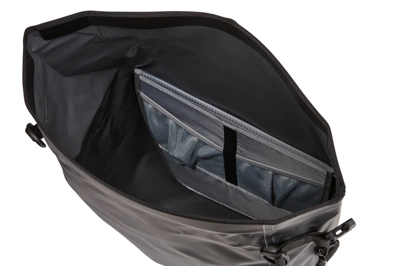 Pair of Thule Pannier 25L bike bags