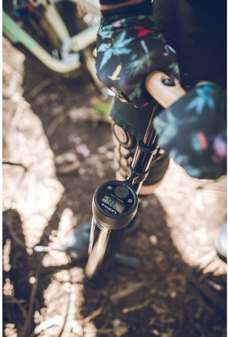 Lezyne Pressure Over Drive Digital Foot Pump