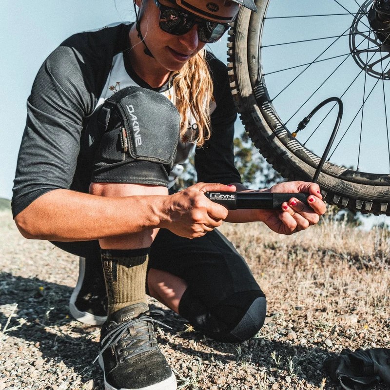 Lezyne CNC Tubeless Drive Hand Pump