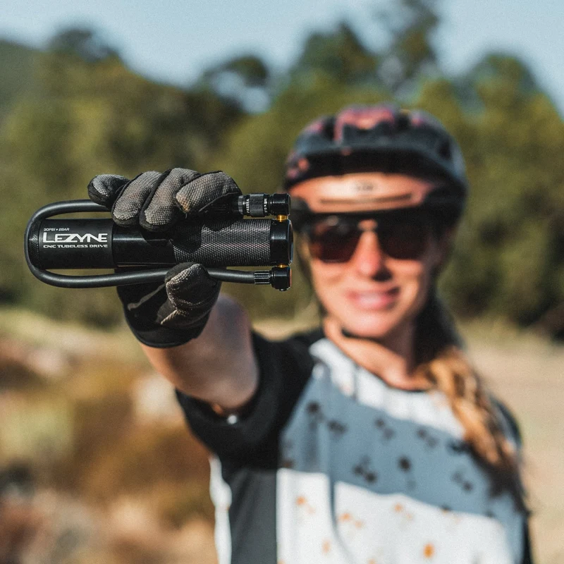 Lezyne CNC Tubeless Drive Hand Pump