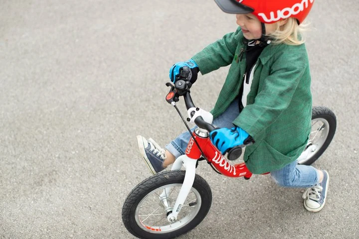 Woom Tens children's cycling gloves