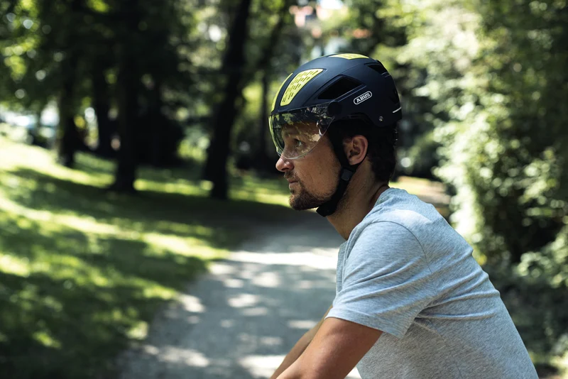 Abus Hyban 2.0 ACE bicycle helmet