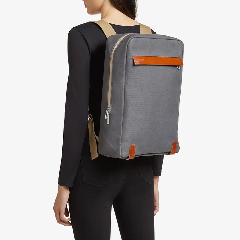 Brooks Pickzip Day Pack Small Backpack