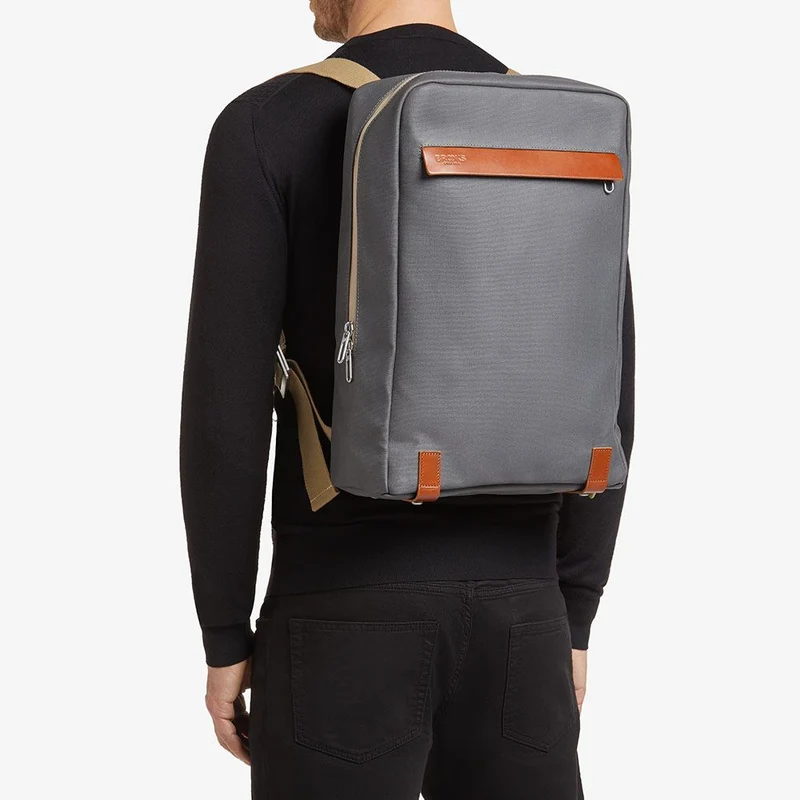 Brooks Pickzip Day Pack Small Backpack
