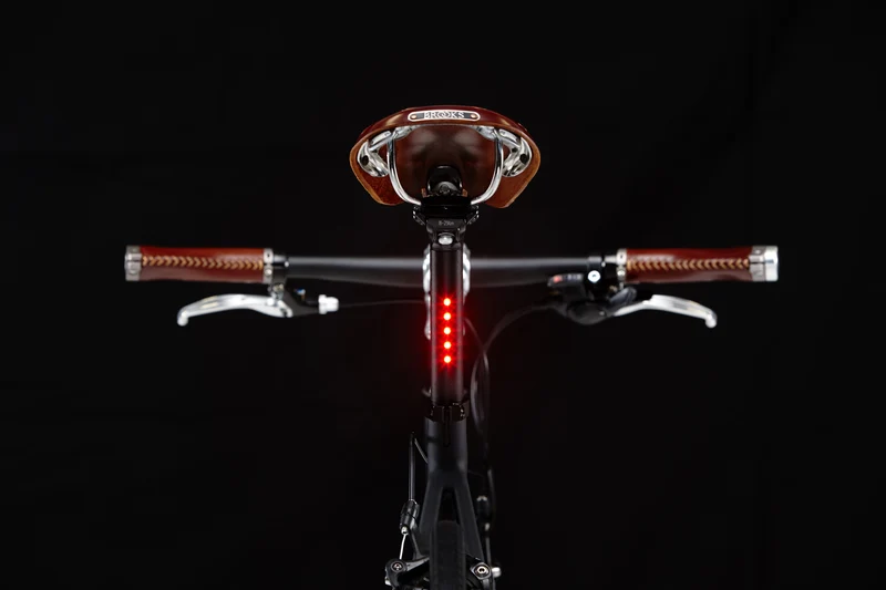 LightSKIN LED seat post HA302 Black