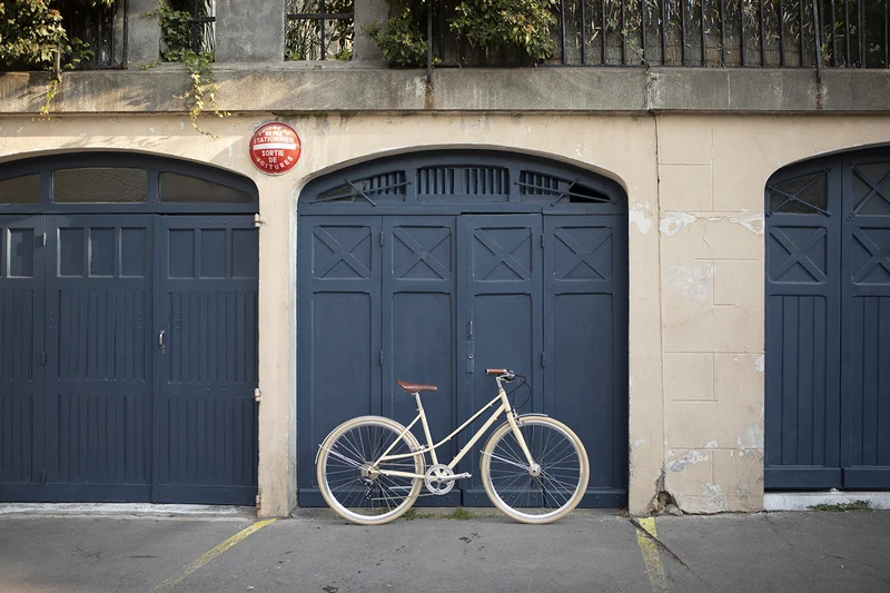 InFiné Cycles Flâneuse Urban Bike - Cream