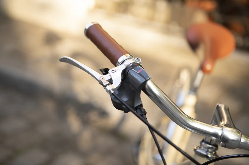InFiné Cycles Flâneuse Urban Bike - Cream