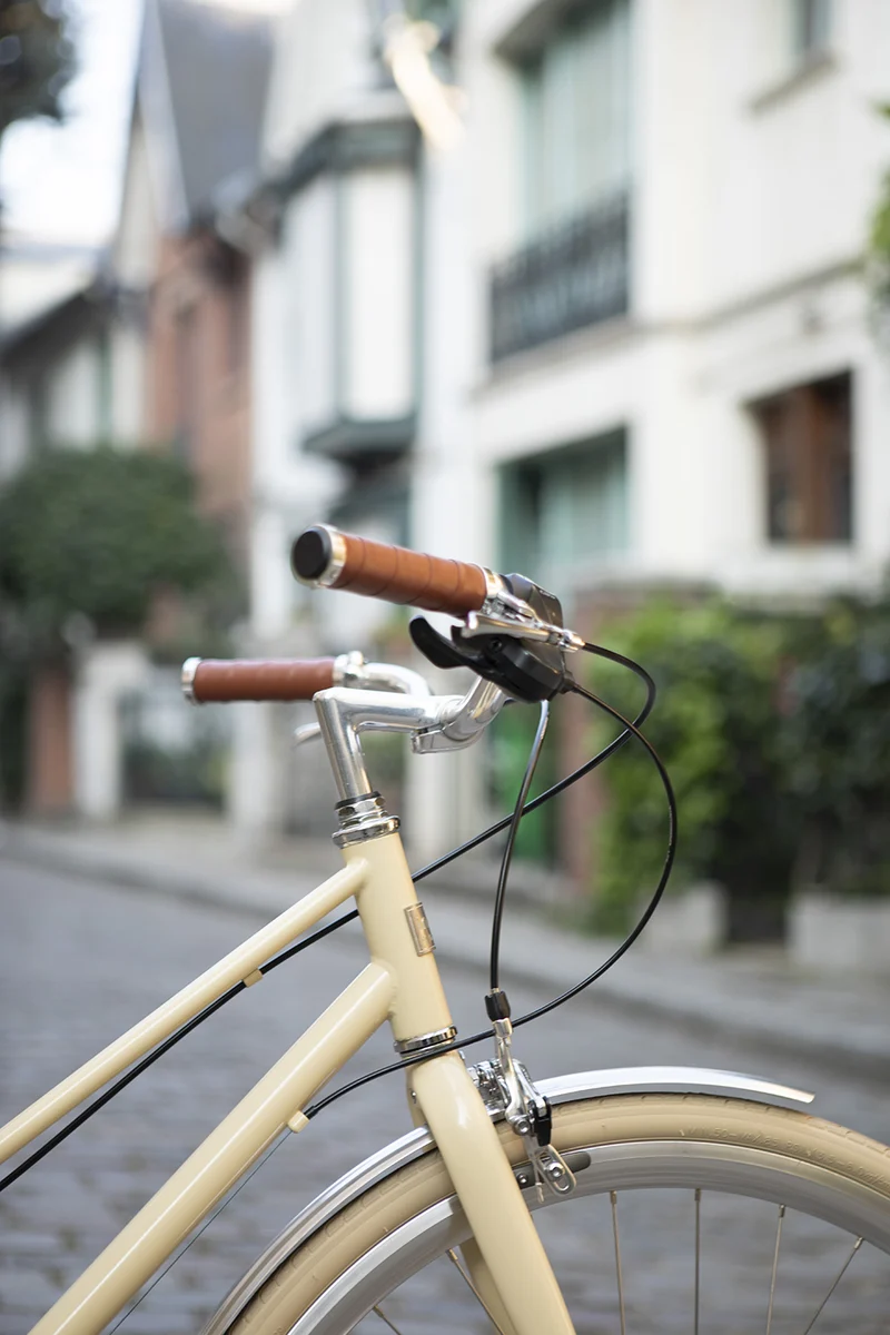 InFiné Cycles Flâneuse Urban Bike - Cream