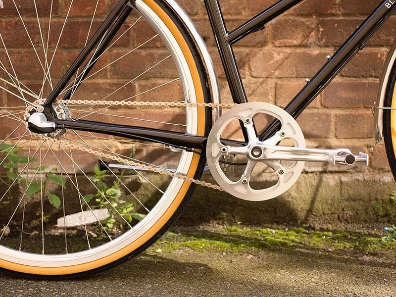 BLB Butterfly 8SPD City Bike Black