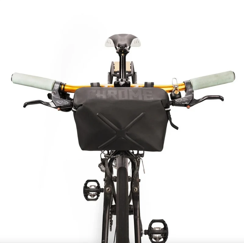 Chrome Helix handlebar bag