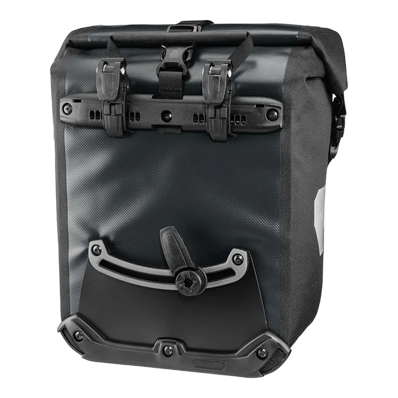 Pair of Ortlieb Sport-Roller Classic bicycle bags