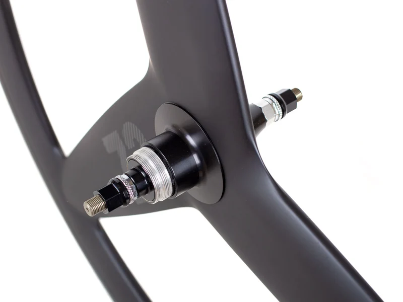 BLB Notorious Z3 spoke wheel