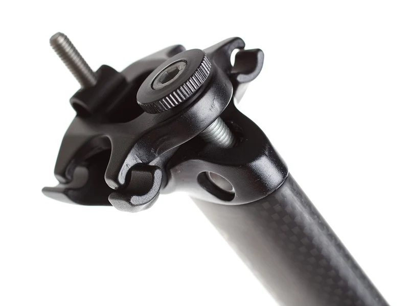 BLB Notorious Carbon Seatpost
