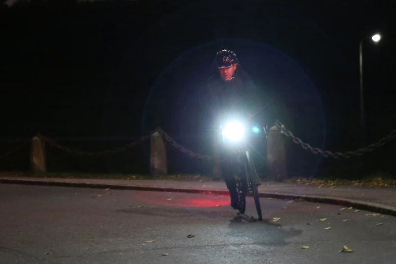 Bookman CURVE front USB bike light