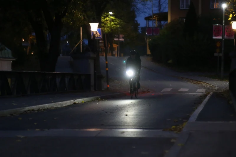 Bookman CURVE front USB bike light