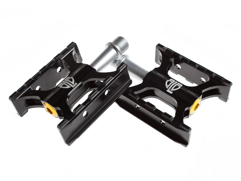 BLB Track Pedals