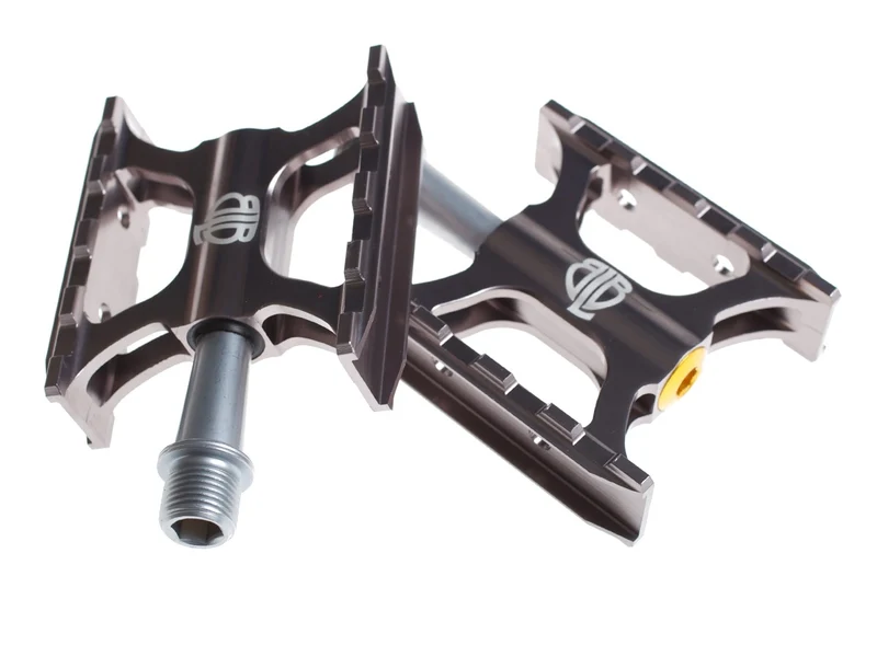 BLB Track Pedals