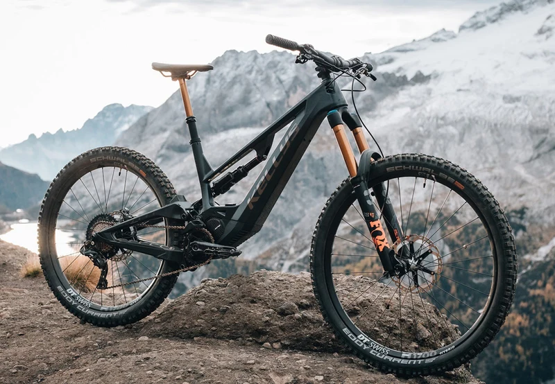 Vélo électrique Kellys Theos F90 SH 820Wh