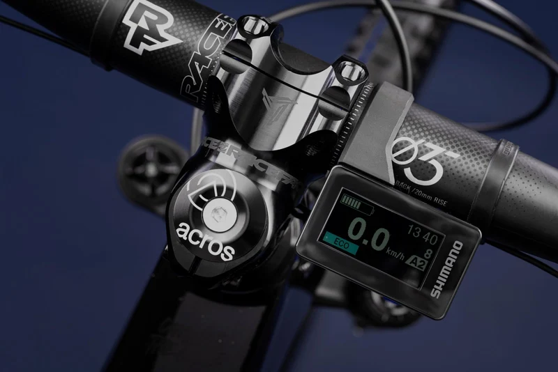 Vélo électrique Kellys Theos F100 SH 825Wh